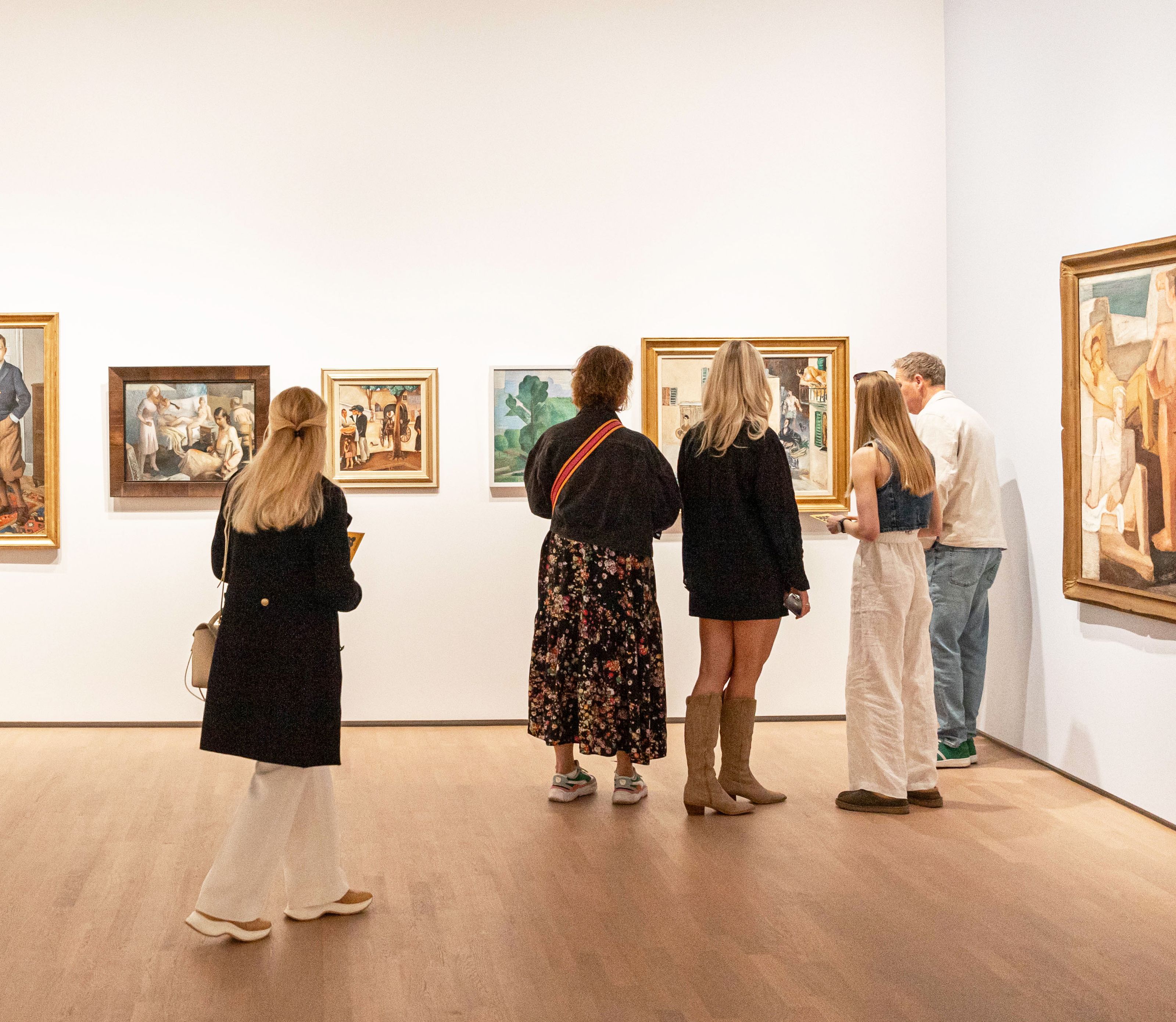 Omvisning: Kunstsilo fra rom til rom