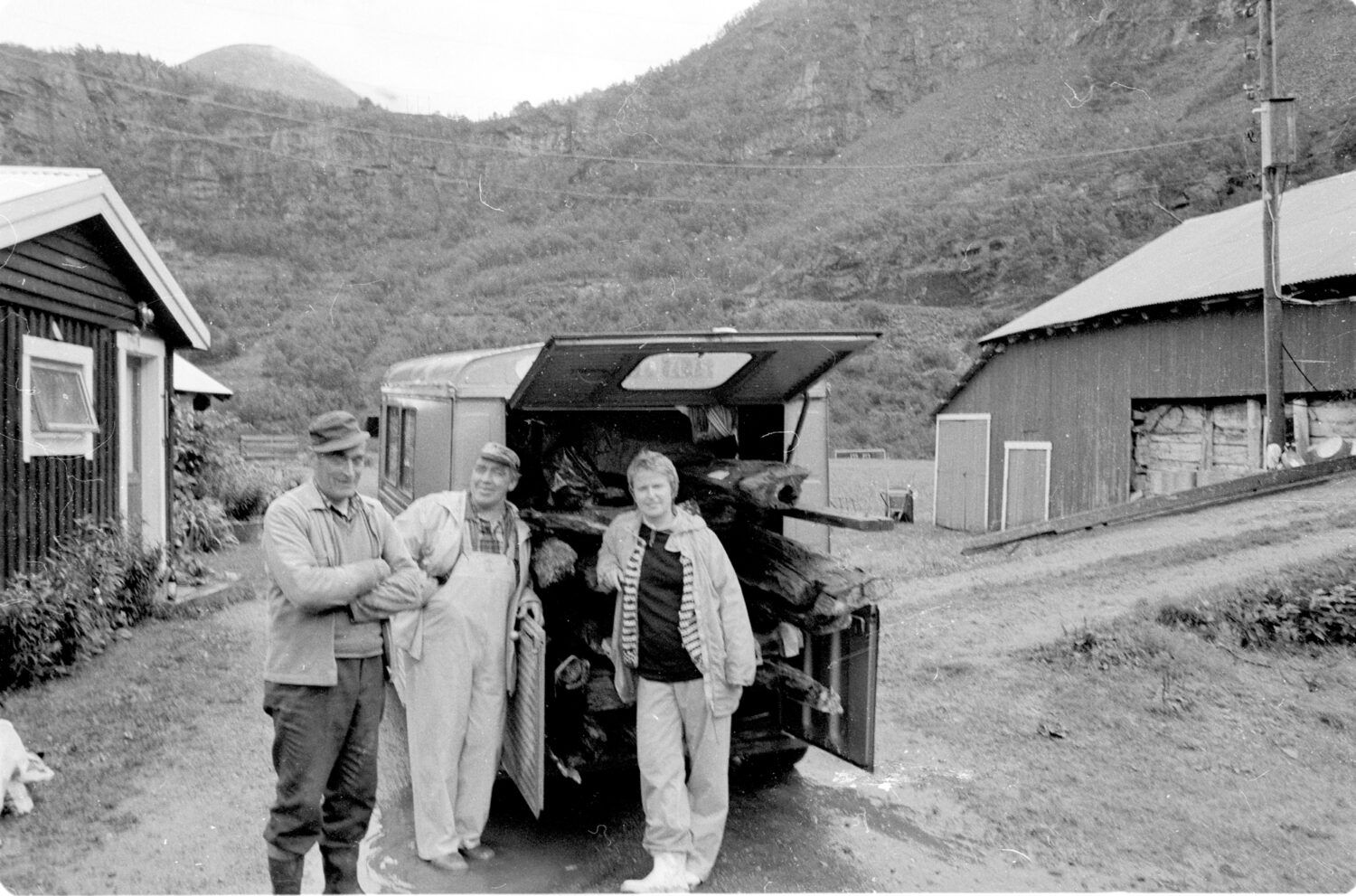 The hut was dismantled and transported in a van to Paris