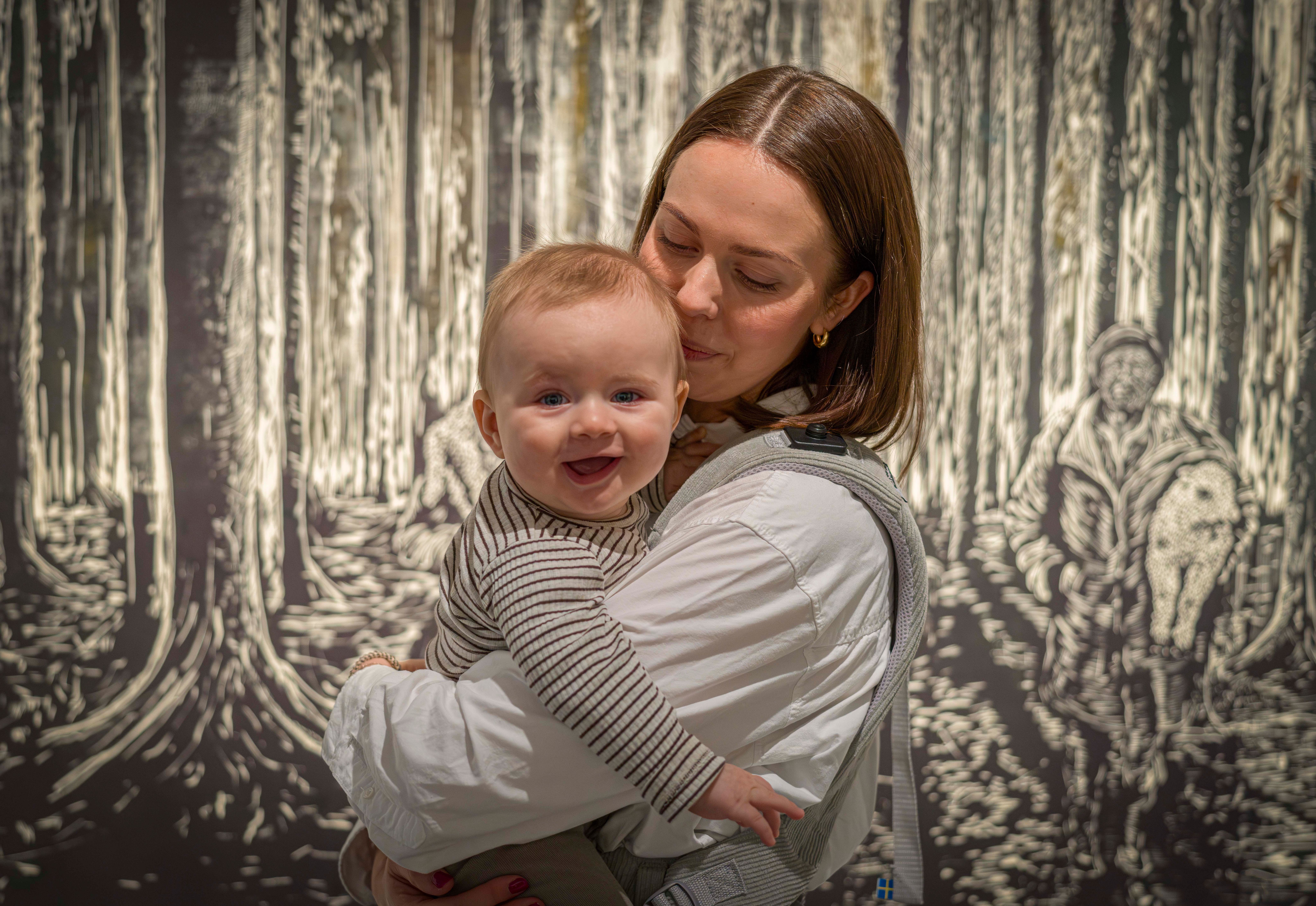 kunstsilo baby. Mamma og baby 